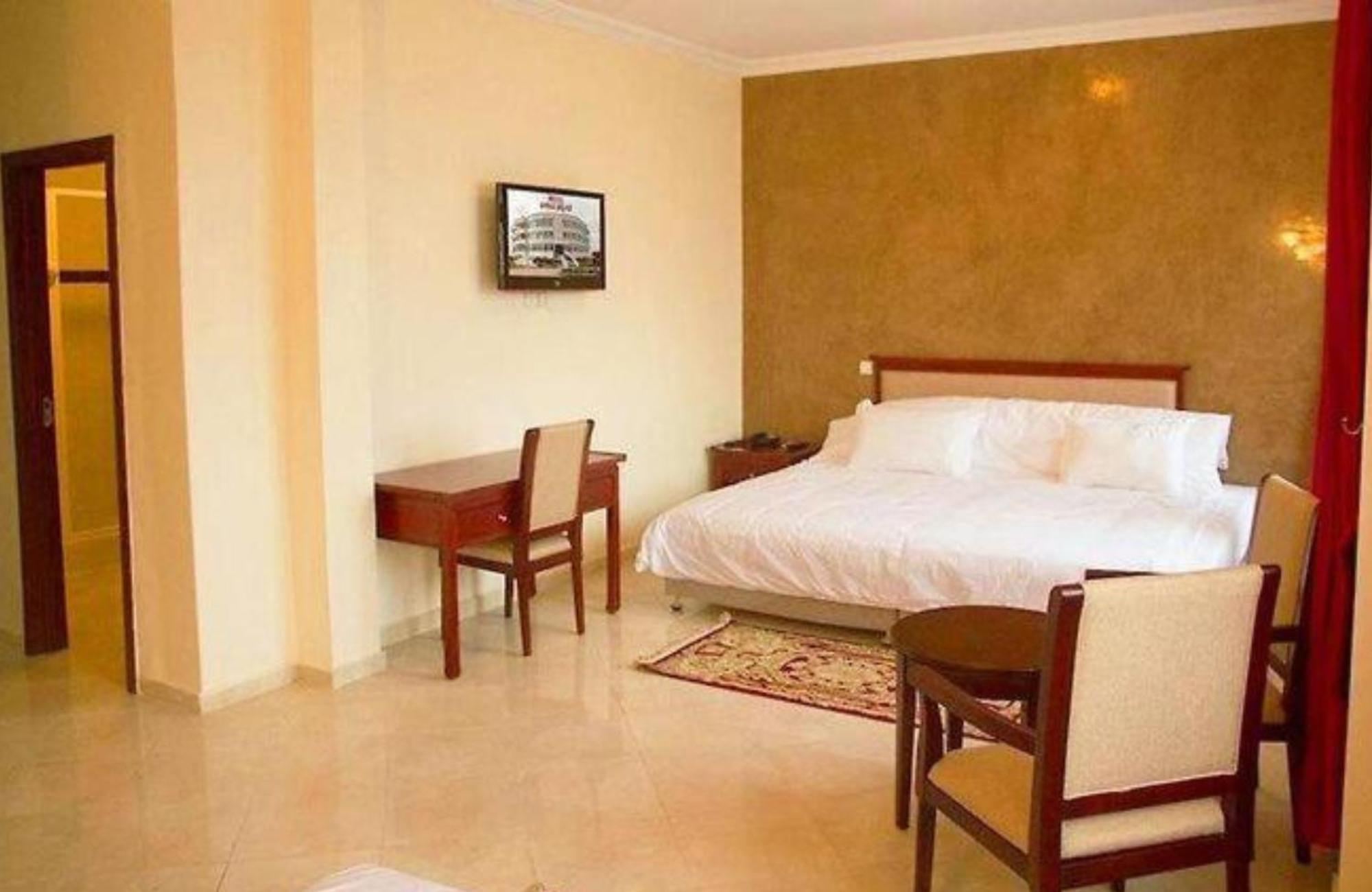 Hotel Angle Atlas El Ksiba Bagian luar foto